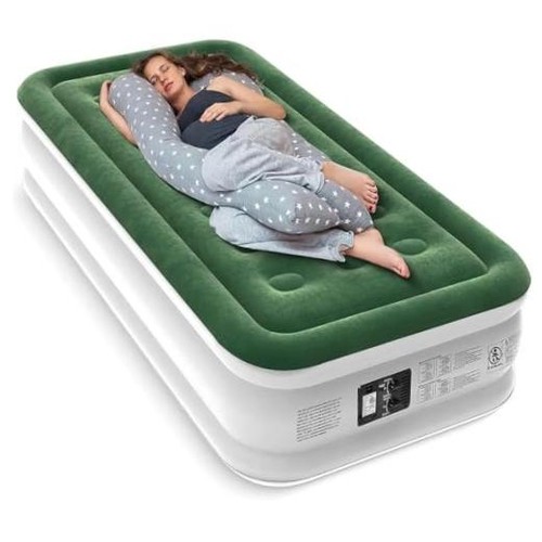 Air mattress with built - air, in