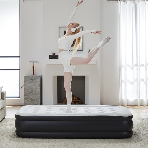 Queen size air mattress - size,